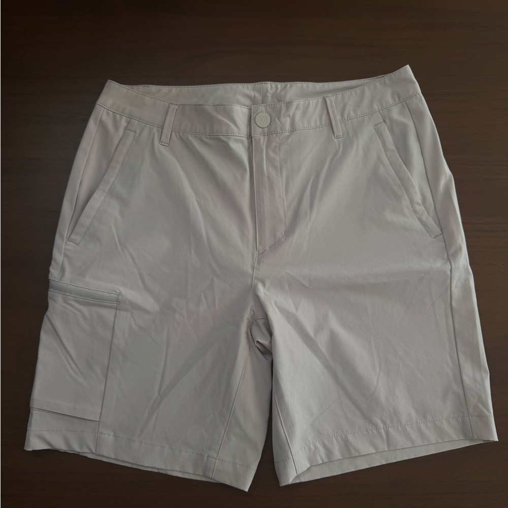 Men's Beige Active Golf Shorts